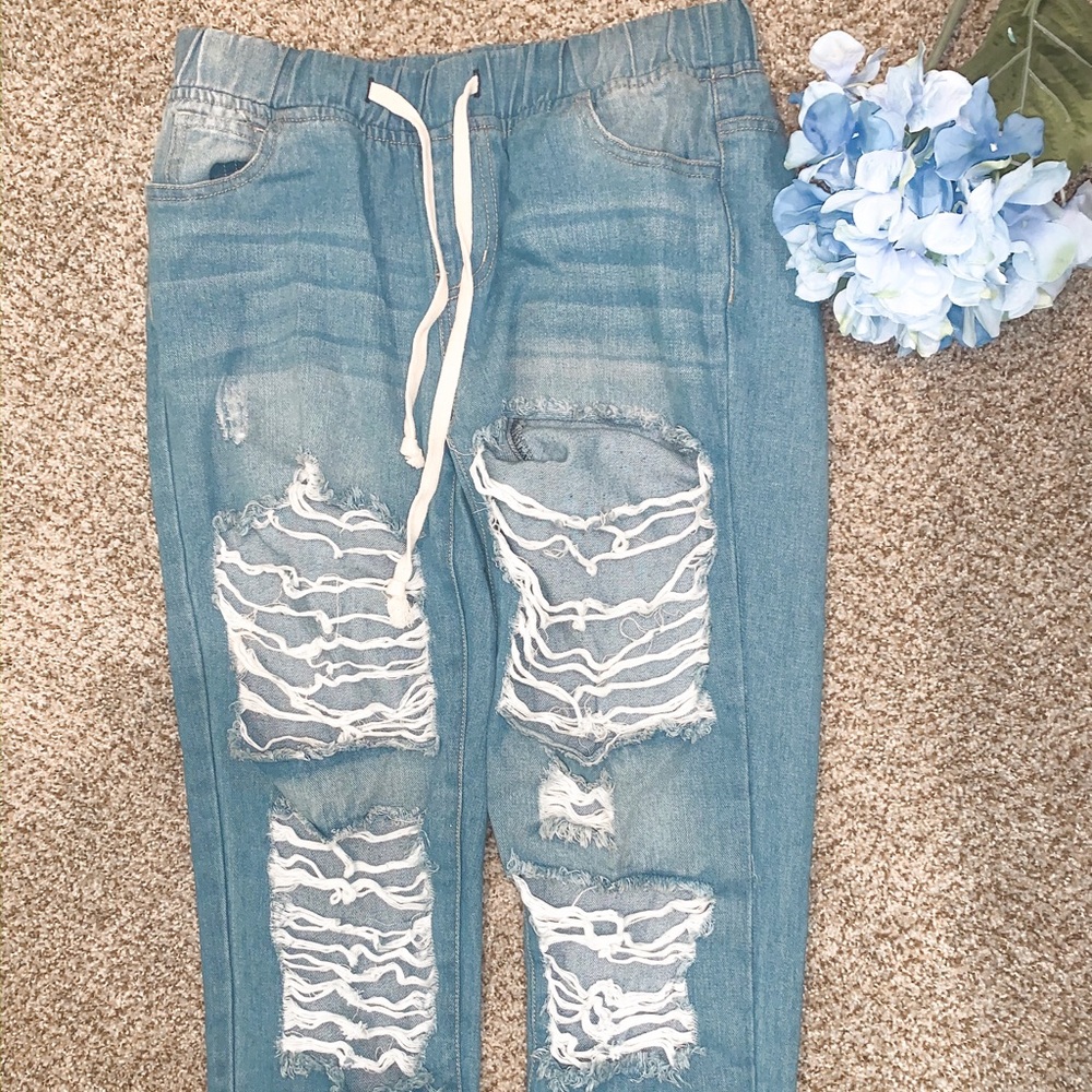 Ripped Jeans